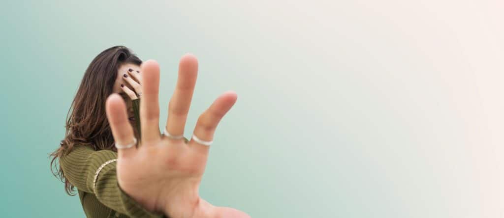 Stil zijn en jezelf niet uitspreken